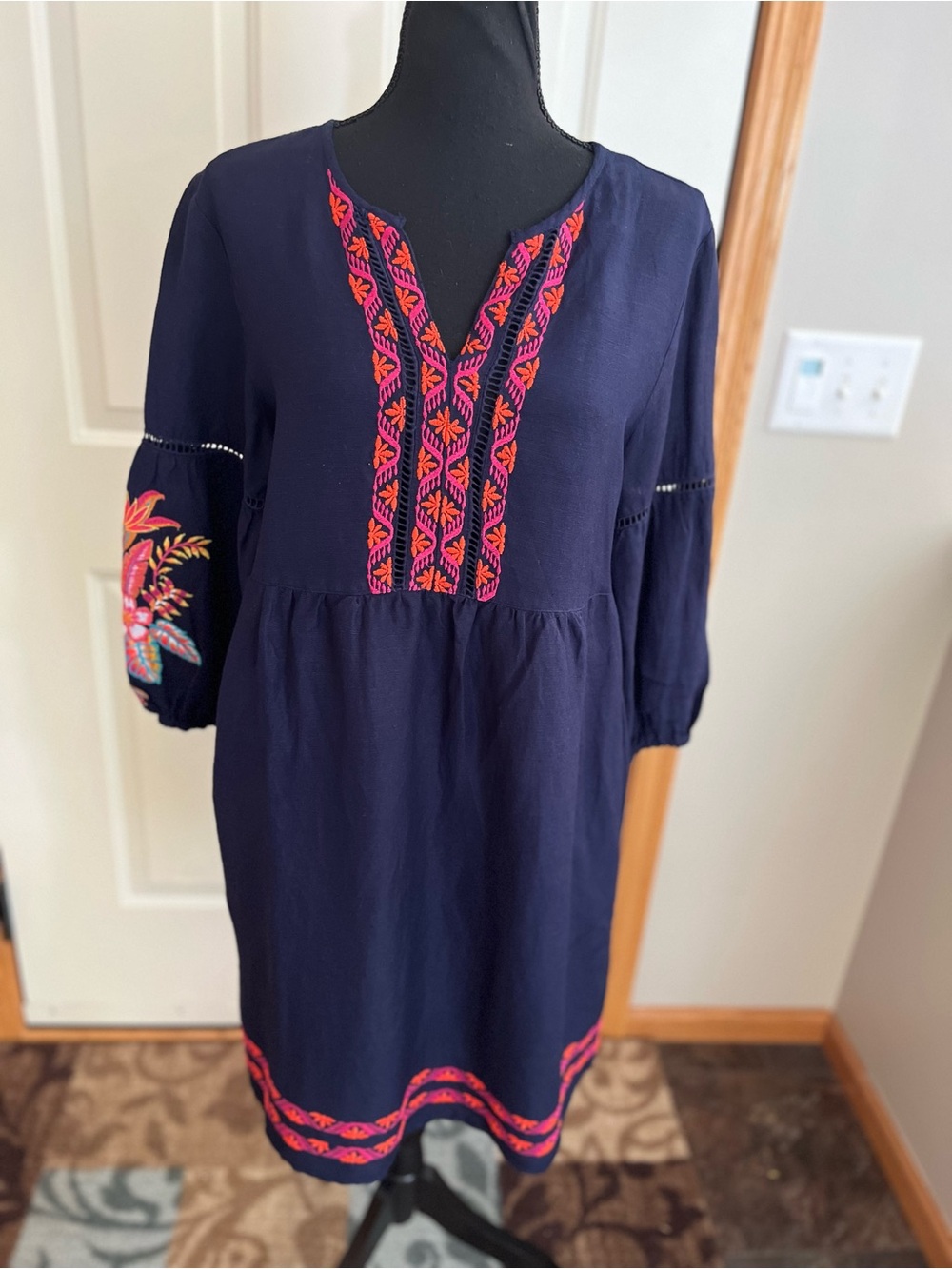 Tommy Bahama navy St. Lucia embroidered 3/4 sleeve tunic swim cover up/dress XS